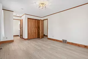 24800 Wiltsey Ln, Shorewood, MN 55331 - Photo 13