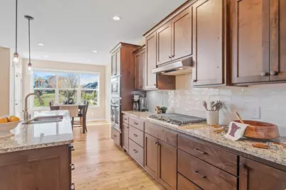 3623 Cove Point Circle NW, Prior Lake, MN 55372 - Photo 9