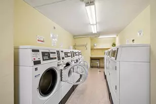 2601 Kenzie Terrace, Saint Anthony, MN 55418 - Photo 25