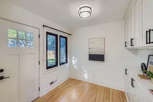 4909 Trillium Ln, Edina, MN 55435 - Photo 9