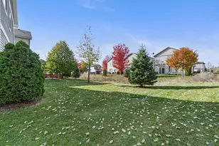 12484 Bataan St NE, Blaine, MN 55449 - Photo 29