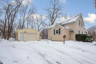 227 3rd Ave NE, Faribault, MN 55021 - Photo 5