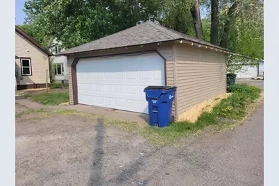 220 4th Avenue NE, Saint Cloud, MN 56304 - Photo 3