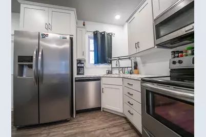 220 4th Avenue NE, Saint Cloud, MN 56304 - Photo 43