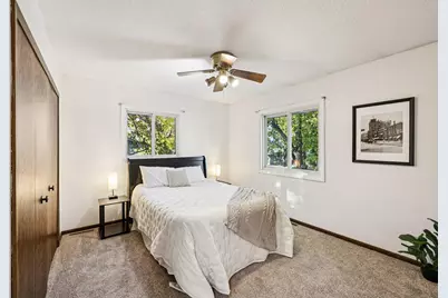 9141 N 35th Avenue N, Crystal, MN 55427 - Photo 17