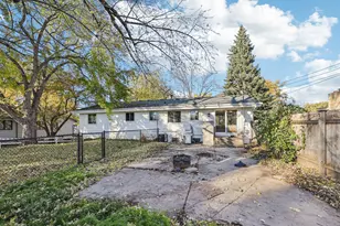 9141 N 35th Ave N, Crystal, MN 55427 - Photo 31