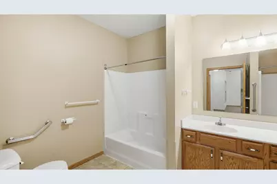 809 Dublin Court, Mankato, MN 56001 - Photo 17