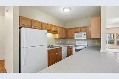 809 Dublin Court, Mankato, MN 56001 - Photo 7