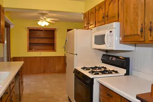 1108 Hawthorn St, Red Wing, MN 55066 - Photo 13