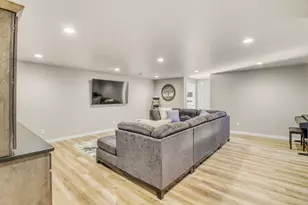 6910 2nd St NW, Moorhead, MN 56560 - Photo 57