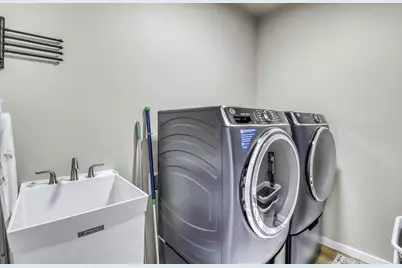 6910 2nd Street NW, Moorhead, MN 56560 - Photo 43