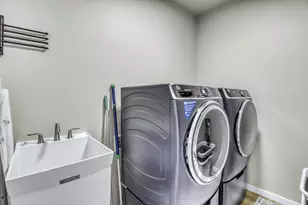 6910 2nd St NW, Moorhead, MN 56560 - Photo 43