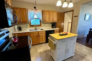 109 1st Ave NW, New London, MN 56273 - Photo 11