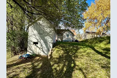 109 1st Avenue NW, New London, MN 56273 - Photo 5