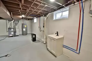 716 Maple St, Alexandria, MN 56308 - Photo 31