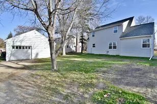 716 Maple St, Alexandria, MN 56308 - Photo 39