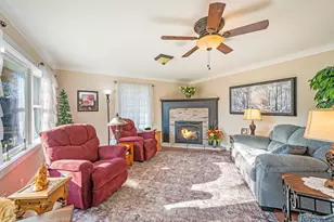 110 Circle Dr, Jackson, MN 56143 - Photo 3