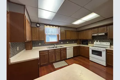 219 S 9th Street, Montevideo, MN 56265 - Photo 15