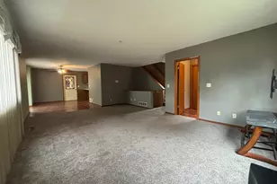 219 S 9th St, Montevideo, MN 56265 - Photo 19