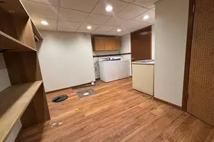 219 S 9th St, Montevideo, MN 56265 - Photo 37