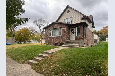 219 S 9th Street, Montevideo, MN 56265 - Photo 1