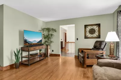 1101 Knob Hill Road, Burnsville, MN 55337 - Photo 5