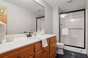 5474 Carrie Ln, Excelsior, MN 55331 - Photo 27