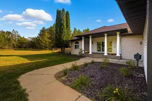 6563 Parkview Circle, Baxter, MN 56425 - Photo 13