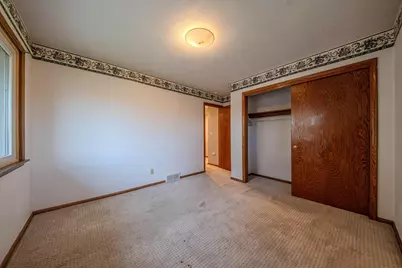 1633 Etna Street, Saint Paul, MN 55106 - Photo 7