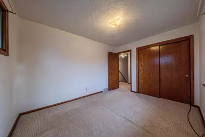 1633 Etna Street, Saint Paul, MN 55106 - Photo 9