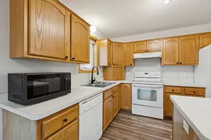 110 Summerfield Dr, Waverly, MN 55390 - Photo 11