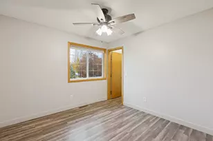 110 Summerfield Dr, Waverly, MN 55390 - Photo 13