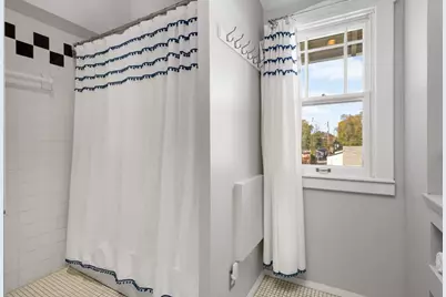 808 W 28th Street, Minneapolis, MN 55408 - Photo 29