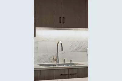 253 Lake Street E #208, Wayzata, MN 55391 - Photo 17