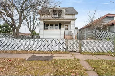 330 N 46th Avenue W, Duluth, MN 55807 - Photo 1