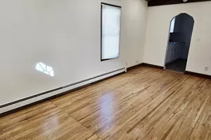 608 12th St NE, Austin, MN 55912 - Photo 3