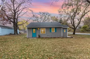 11044 5th St NE, Blaine, MN 55434 - Photo 3