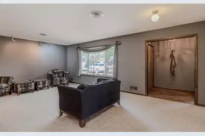 11197 608th Avenue, Danville Twp, MN 56068 - Photo 3