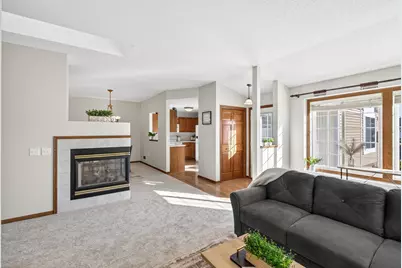 15681 Flackwood Way, Apple Valley, MN 55124 - Photo 3