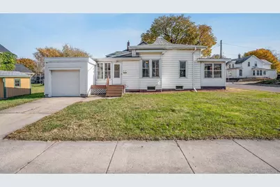 517 S Park Street, Fairmont, MN 56031 - Photo 1