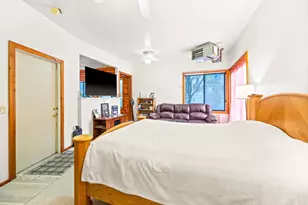 200 Griffin Ave NE, Hutchinson, MN 55350 - Photo 19