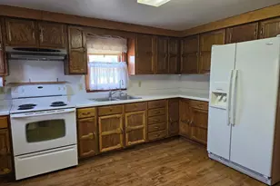 103 Hazelwood Ave, New Ulm, MN 56073 - Photo 13