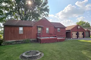 103 Hazelwood Ave, New Ulm, MN 56073 - Photo 11