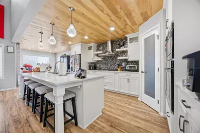 3665 Valley View Drive S, Fargo, ND 58104 - Photo 11