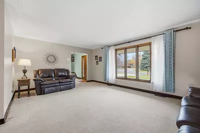 21 35th Avenue NE, Fargo, ND 58102 - Photo 7