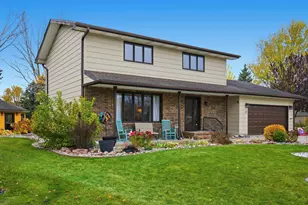 21 35th Ave NE, Fargo, ND 58102 - Photo 3