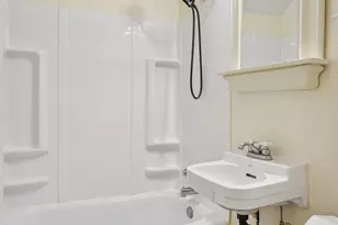 18965 Lake Ave, Deephaven, MN 55391 - Photo 17