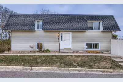 3901 Conroy Trail, Inver Grove Heights, MN 55076 - Photo 1