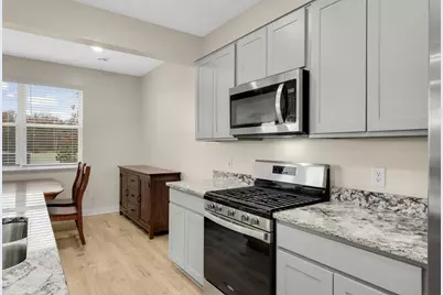 12714 Erskin Street NE, Blaine, MN 55449 - Photo 7