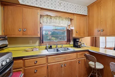 18701 South Lane, Minnetonka, MN 55345 - Photo 11